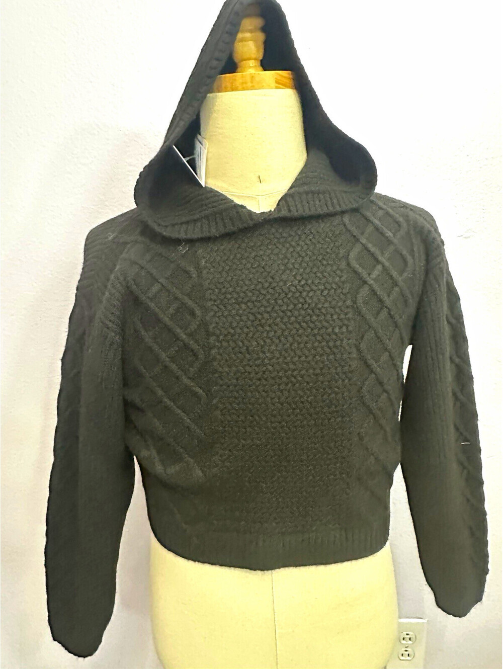 Jessica Simpson Hooded Cable-Knit Pullover Sweater Black Women's Size XS